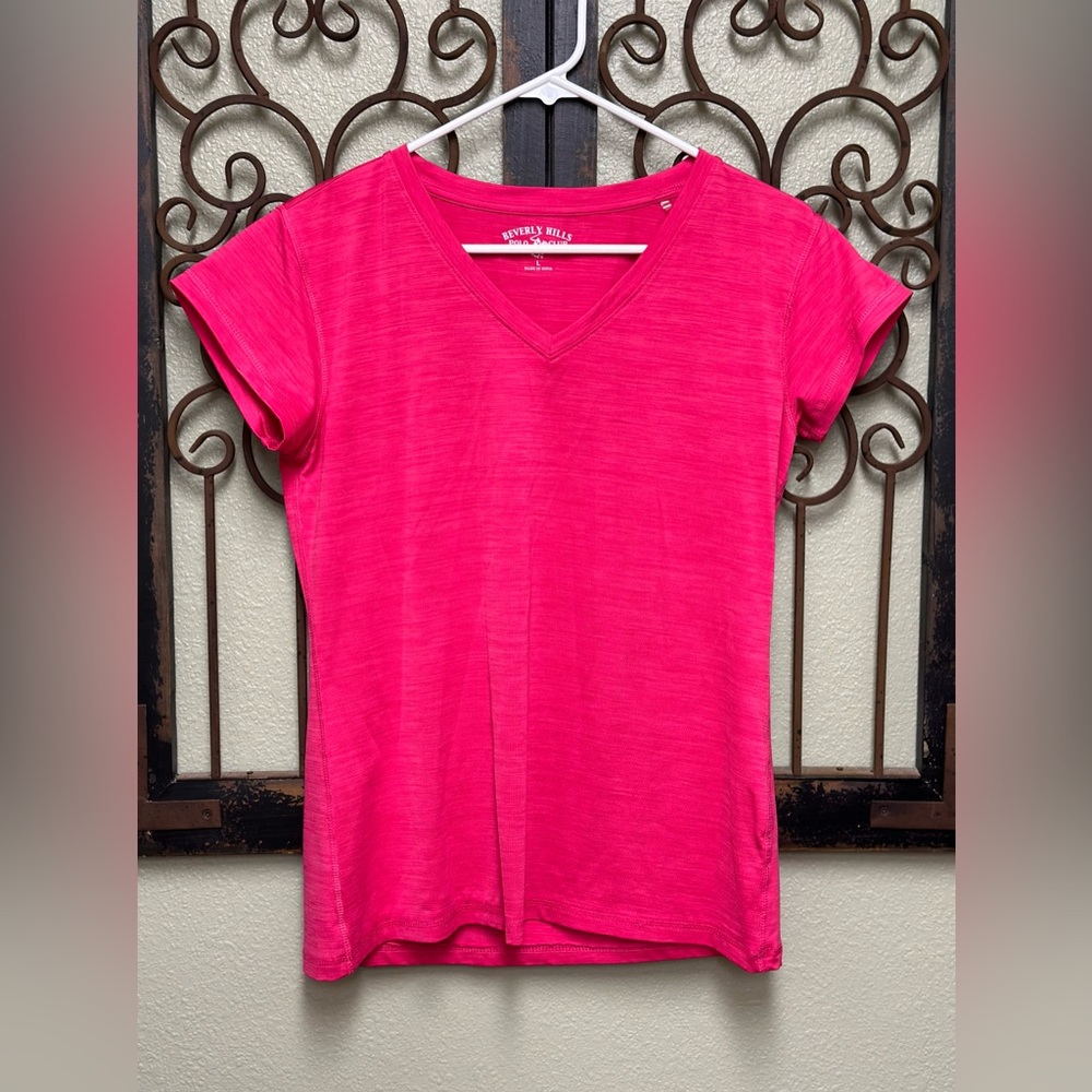 Beverly Hills Polo Club pink vneck top